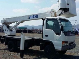 Буровая установка AICHI на базе Isuzu Elf